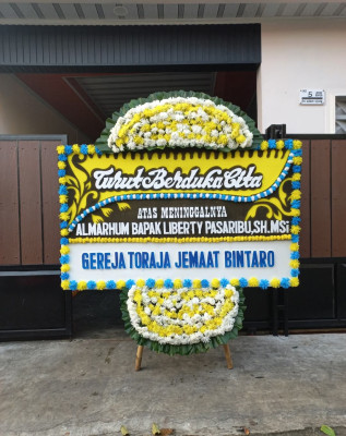 Papan Bunga Duka di Pontianak Tenggara
