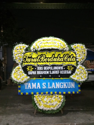 Papan Bunga Duka di Pontianak Tenggara